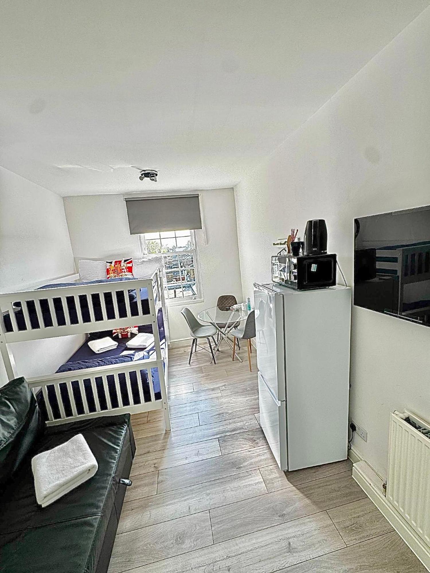 Affittacamere Willesden *