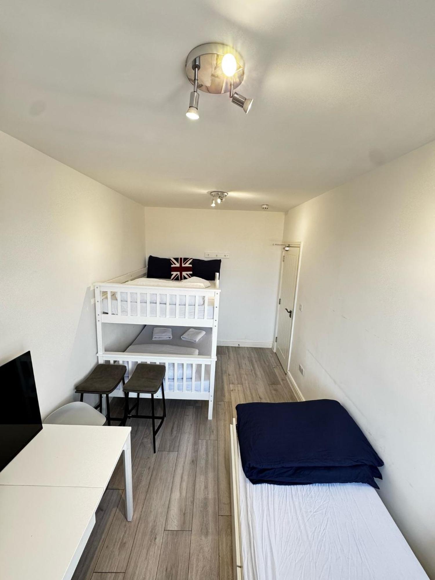 Willesden Guest house