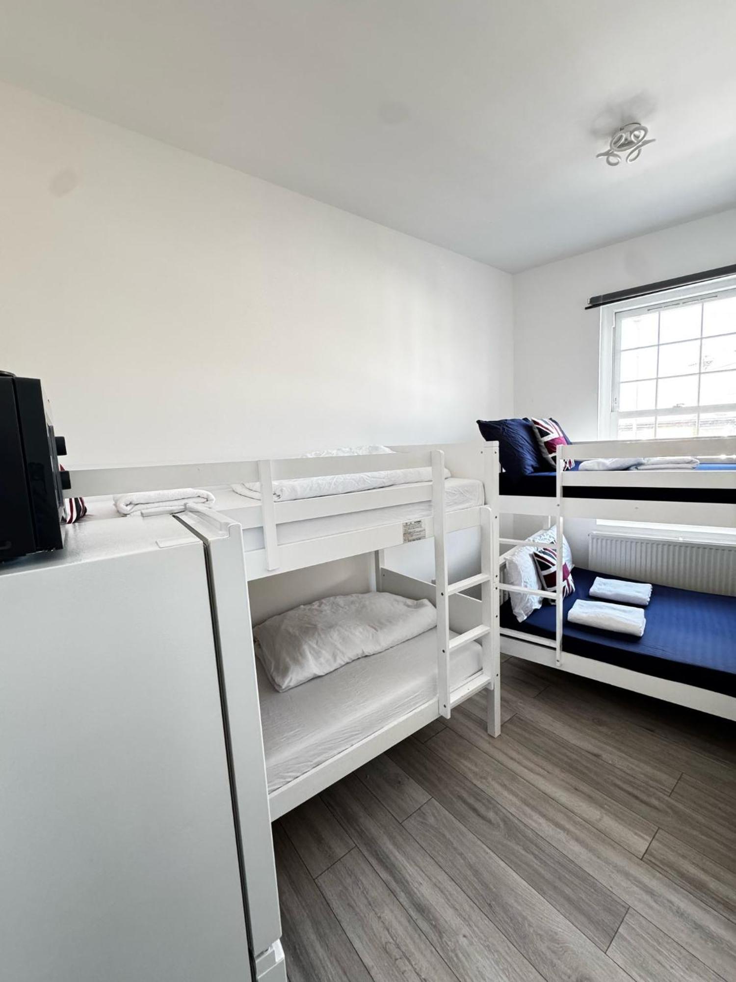 Willesden Guest house *